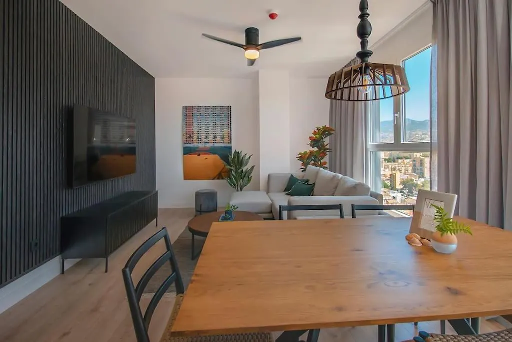 Urban Jungle In Malaga Center, 18Th Floor, Rooftop Pool, Free Parking 0*,  스페인