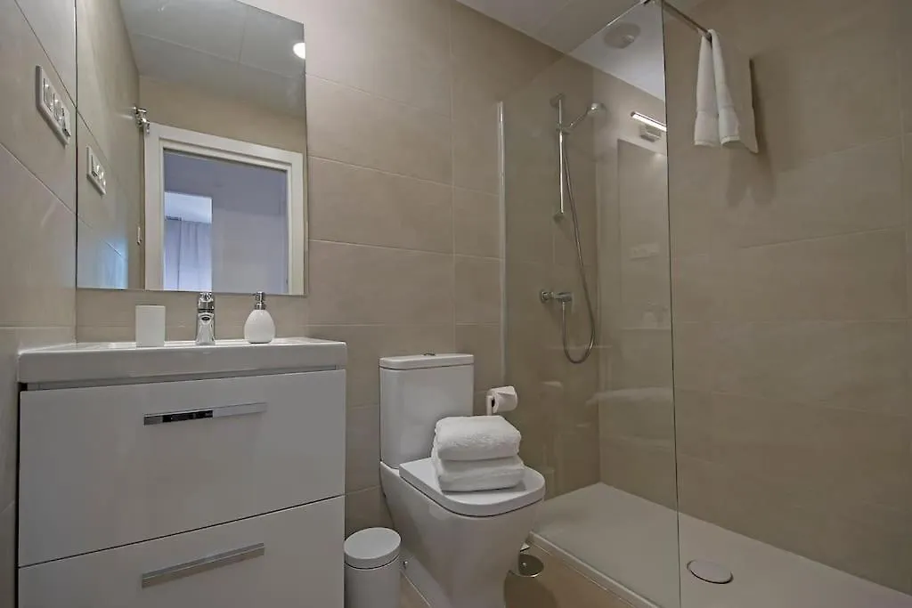 아파트 Urban Jungle In Malaga Center, 18Th Floor, Rooftop Pool, Free Parking
