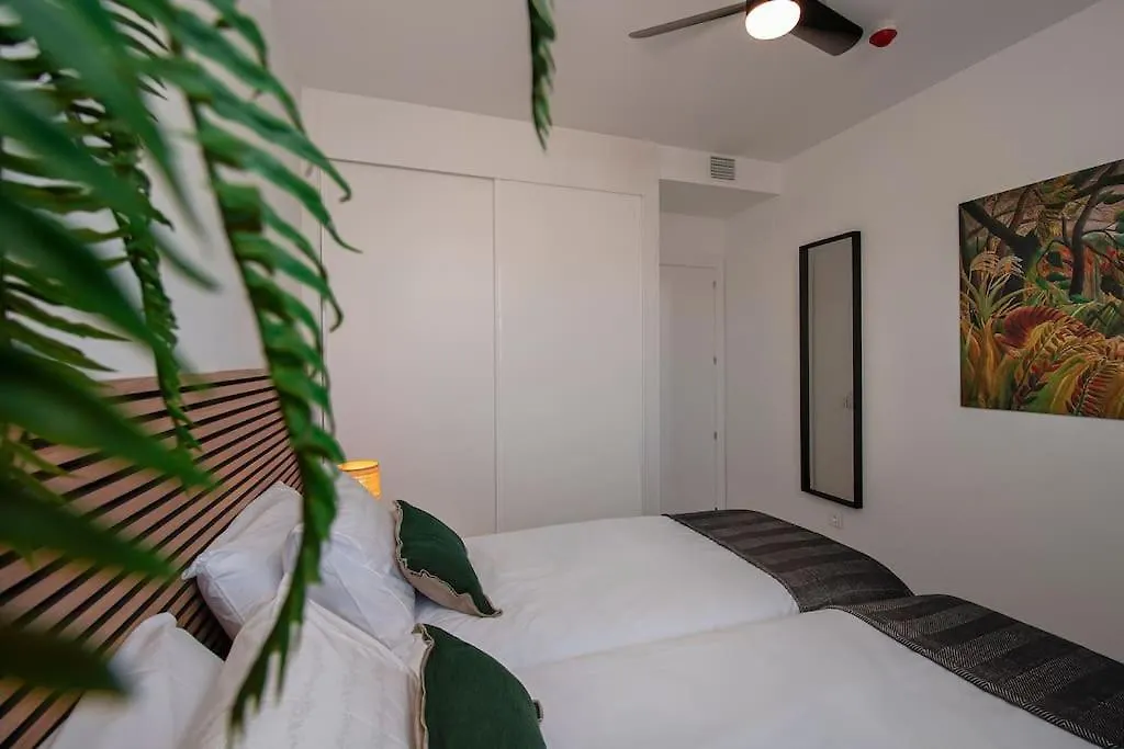 Urban Jungle In Malaga Center, 18Th Floor, Rooftop Pool, Free Parking 0*,  스페인